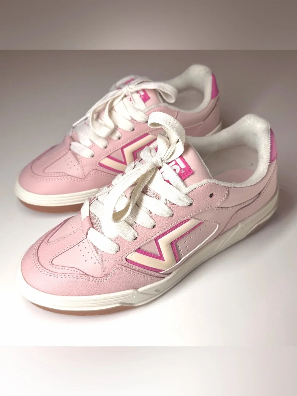 VANS Unisex Upland Sepia Rose Pink Lace Up  Sneakers Size- Men's 8.5 / Women 10